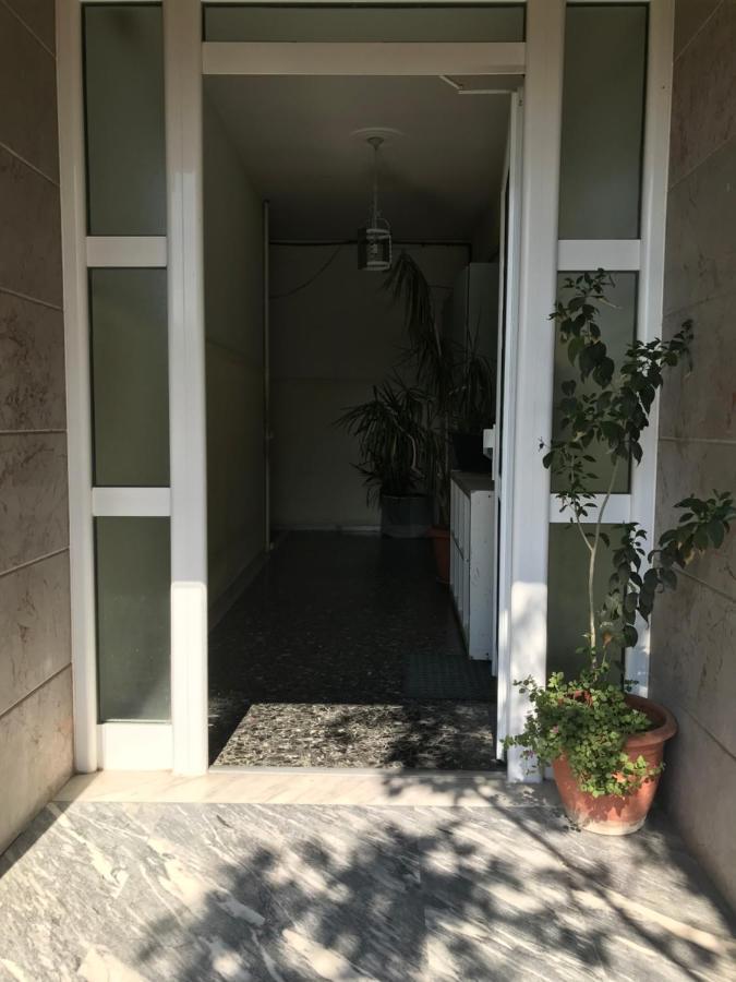 Cosy Studio 35M2 Sindos Екстер'єр фото